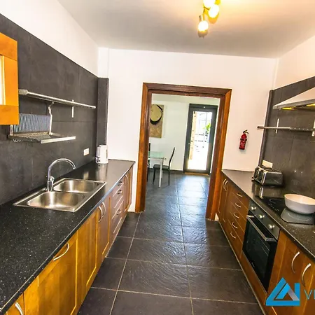 229 - Lanson By Now Ltd 빌라