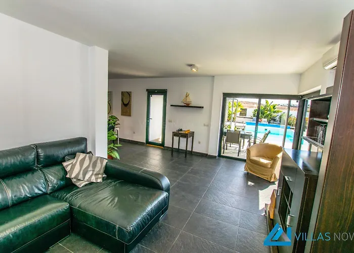 229 - Lanson By Now Ltd * 플라야블랑카