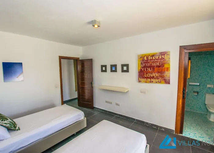 229 - Lanson By Now Ltd * 플라야블랑카